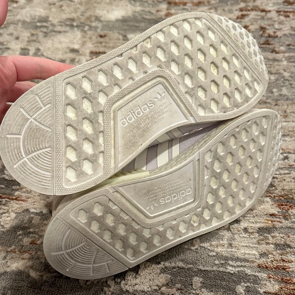 adidas stylish sneakers